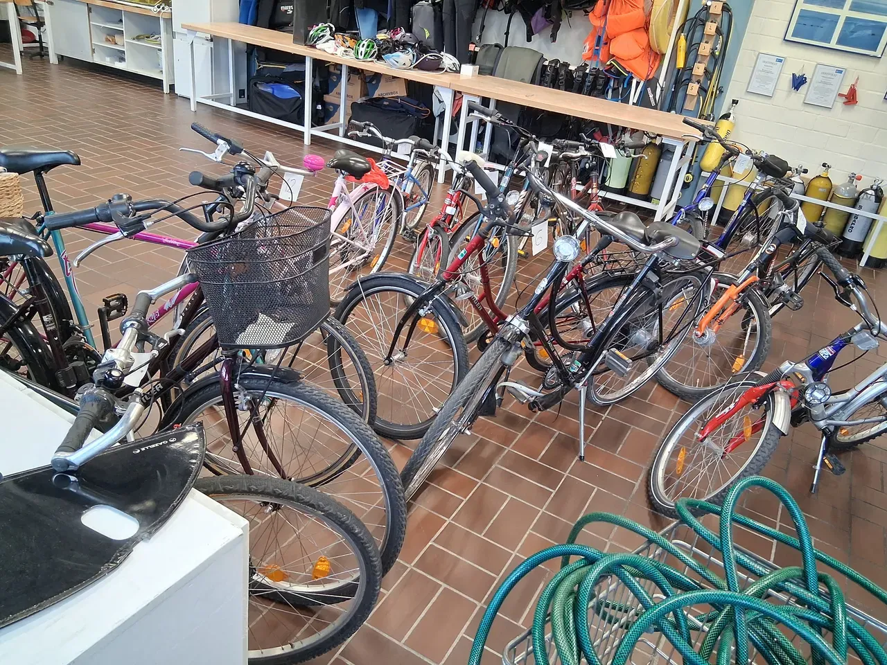 Schulfahrräder2.jpg